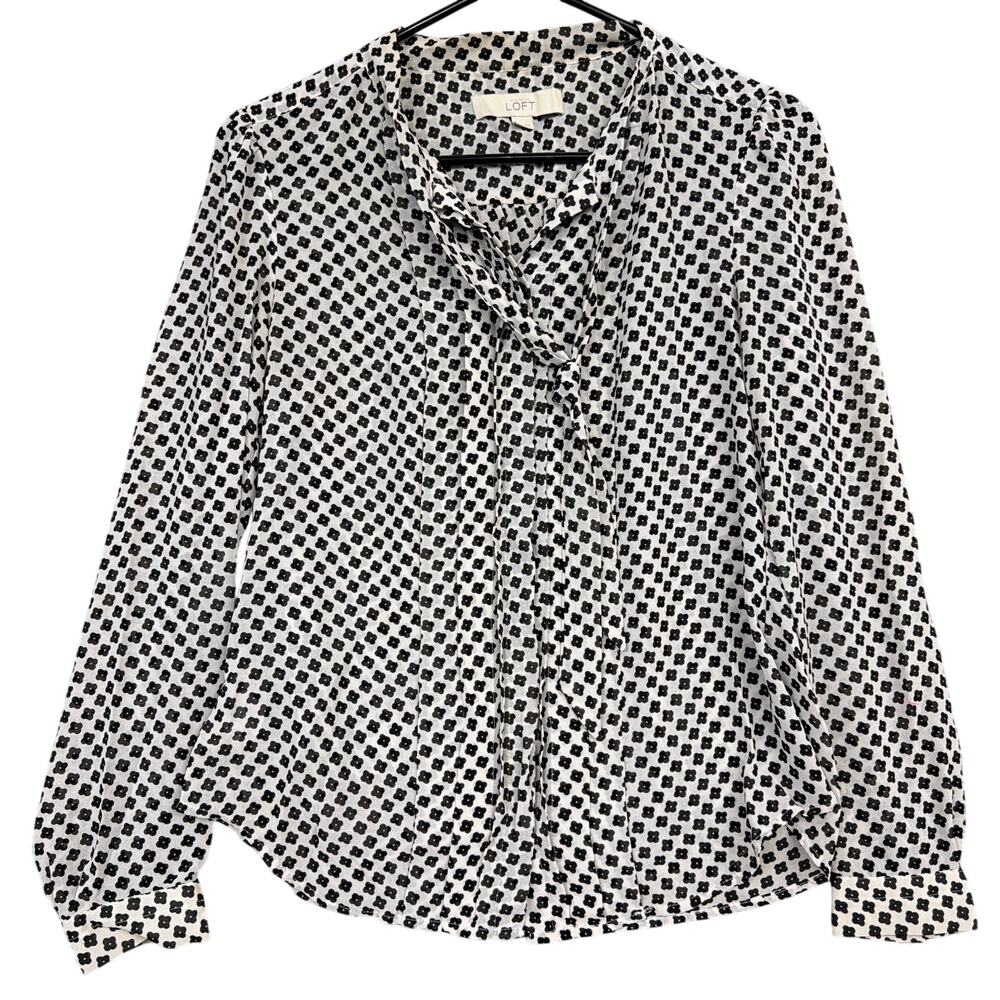 Ann Taylor LOFT Womens Blouse Cream Black Floral V Neck Button Down Sheer XS